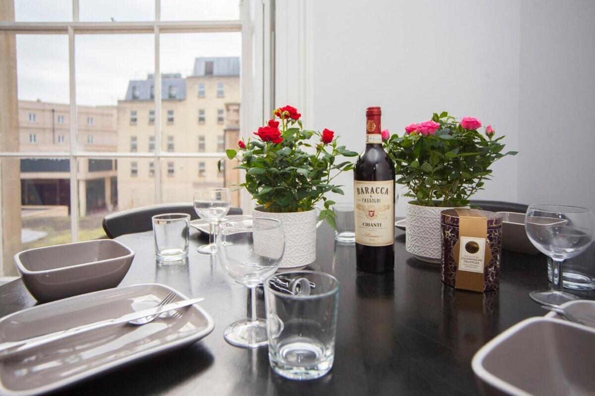 Stylish City Centre Apartment - バース エクステリア 写真