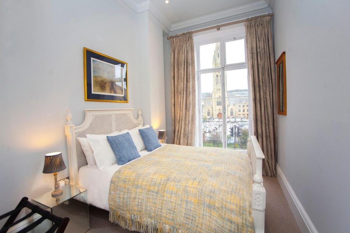 Stylish City Centre Apartment - バース エクステリア 写真