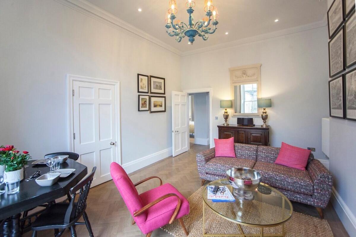 Stylish City Centre Apartment - バース エクステリア 写真